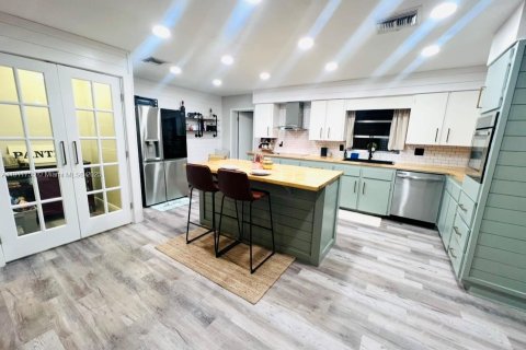 Villa ou maison à vendre à Lakeland, Floride: 4 chambres, 234.3 m2 № 1969059 - photo 6