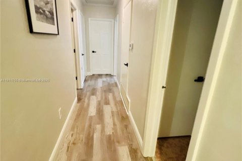 Villa ou maison à vendre à Lakeland, Floride: 4 chambres, 234.3 m2 № 1969059 - photo 22