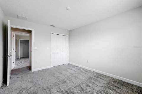 House in Davenport, Florida 6 bedrooms, 356.09 sq.m. № 1545304 - photo 30