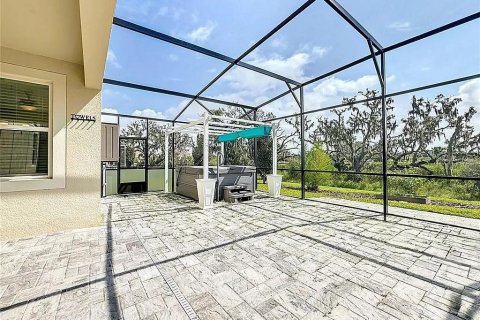 House in Davenport, Florida 6 bedrooms, 356.09 sq.m. № 1545304 - photo 10