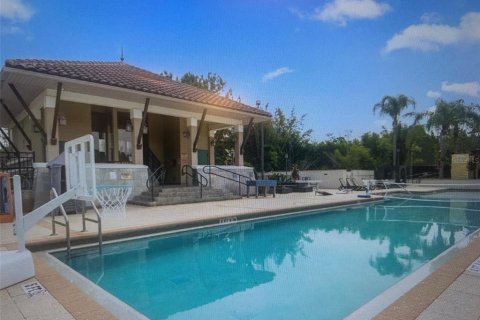 Townhouse in Orlando, Florida 4 bedrooms, 185.8 sq.m. № 2098331 - photo 14
