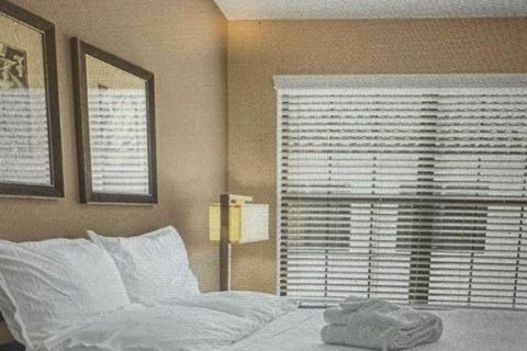 Townhouse in Orlando, Florida 4 bedrooms, 185.8 sq.m. № 2098331 - photo 11
