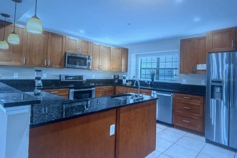 Townhouse in Orlando, Florida 4 bedrooms, 185.8 sq.m. № 2098331 - photo 5
