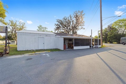 Commercial property in Belleview, Florida 164.72 sq.m. № 1591607 - photo 8