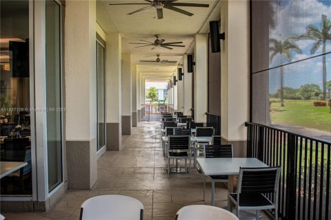 Condo in Coconut Creek, Florida, 1 bedroom  № 1821842 - photo 18