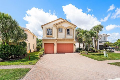 House in Royal Palm Beach, Florida 5 bedrooms, 315.96 sq.m. № 2181047
