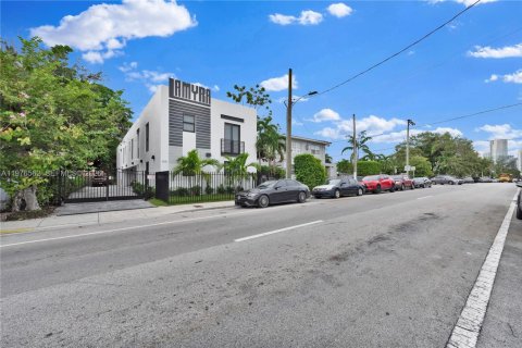 Apartment in Miami, Florida 2 bedrooms, 61.69 sq.m. № 2040514 - photo 7