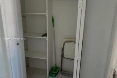 Copropriété à vendre à Miami Beach, Floride: 1 chambre, 45.52 m2 № 1988247 - photo 6