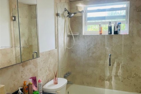 Copropriété à vendre à Miami Beach, Floride: 1 chambre, 45.52 m2 № 1988247 - photo 13