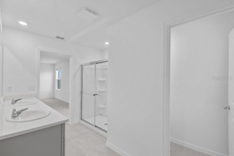 Casa en venta en Groveland, Florida, 4 dormitorios, 210.98 m2 № 1907851 - foto 19