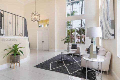 House in Weston, Florida 4 bedrooms, 369.66 sq.m. № 2049728 - photo 5