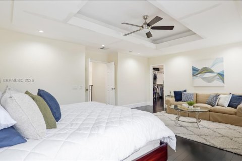 House in Weston, Florida 4 bedrooms, 369.66 sq.m. № 2049728 - photo 28