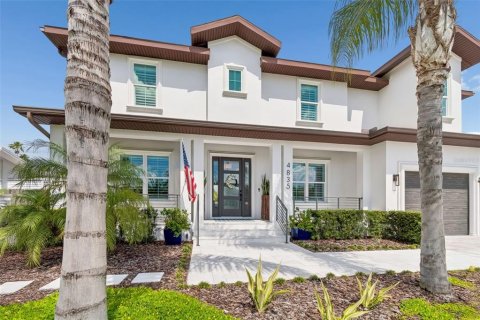 Villa ou maison à vendre à Tampa, Floride: 5 chambres, 384.71 m2 № 2095341 - photo 4