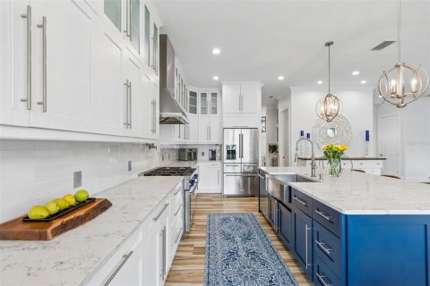 Villa ou maison à vendre à Tampa, Floride: 5 chambres, 384.71 m2 № 2095341 - photo 19