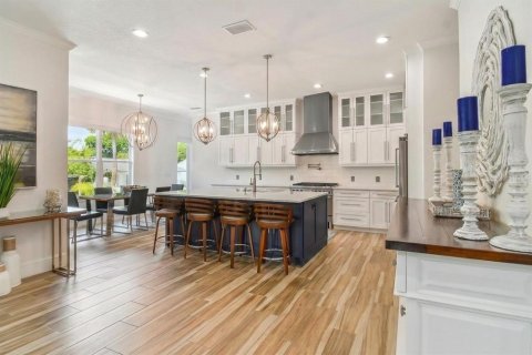 Villa ou maison à vendre à Tampa, Floride: 5 chambres, 384.71 m2 № 2095341 - photo 16