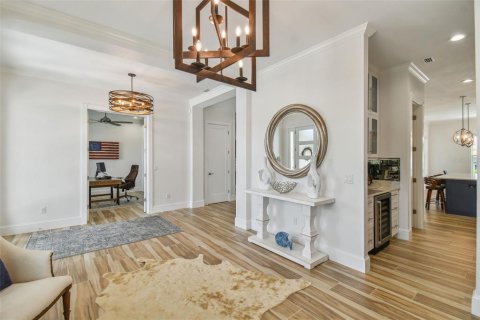 Villa ou maison à vendre à Tampa, Floride: 5 chambres, 384.71 m2 № 2095341 - photo 8