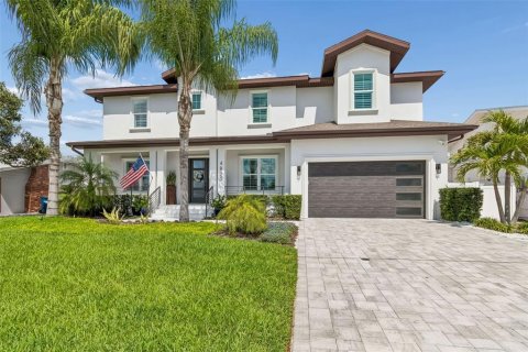 Villa ou maison à vendre à Tampa, Floride: 5 chambres, 384.71 m2 № 2095341 - photo 3