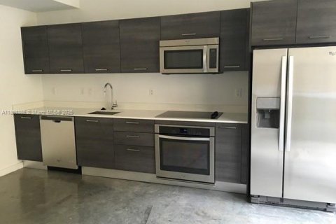 Condo in Miami, Florida  № 1877736 - photo 4