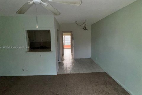 Copropriété à vendre à West Palm Beach, Floride: 1 chambre, 52.95 m2 № 2014854 - photo 5