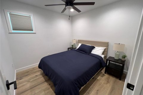 Casa en venta en Sarasota, Florida, 4 dormitorios, 153.47 m2 № 1769709 - foto 15