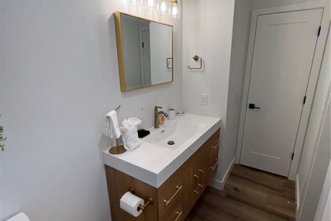 Casa en venta en Sarasota, Florida, 4 dormitorios, 153.47 m2 № 1769709 - foto 19