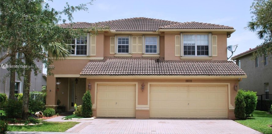 Villa ou maison à Weston, Floride 5 chambres, 290.97 m2 № 1887528