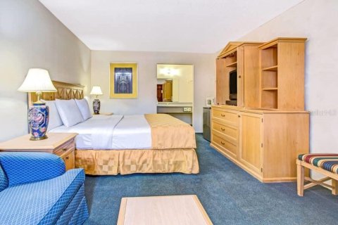 Hotel en venta en Kissimmee, Florida, 2440.45 m2 № 1762068 - foto 6