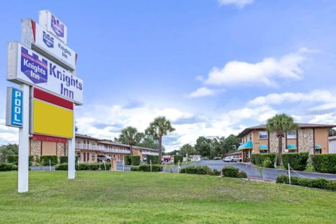 Hotel en venta en Kissimmee, Florida, 2440.45 m2 № 1762068 - foto 1