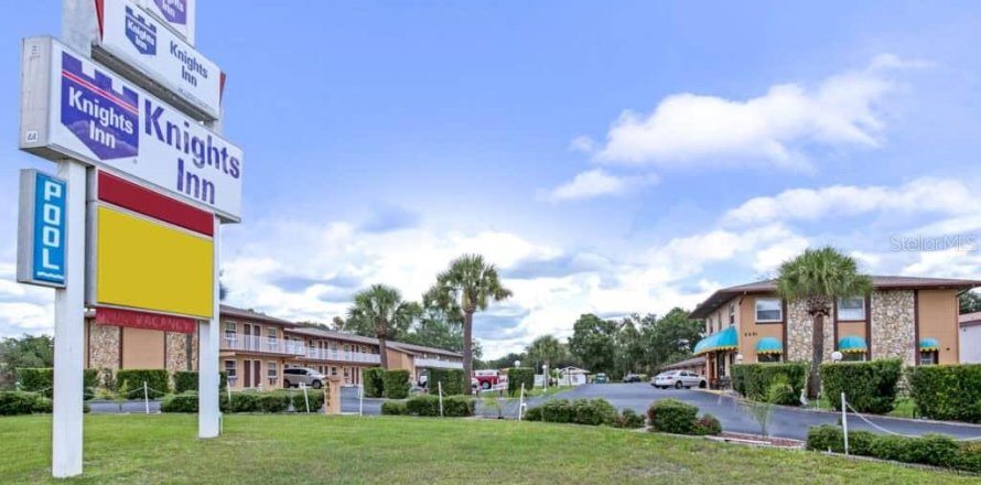 Hotel en Kissimmee, Florida 2440.45 m2 № 1762068