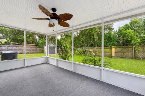 Villa ou maison à louer à Tampa, Floride: 5 chambres, 227.89 m2 № 2287952 - photo 30