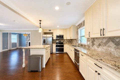 Villa ou maison à louer à Tampa, Floride: 5 chambres, 227.89 m2 № 2287952 - photo 20