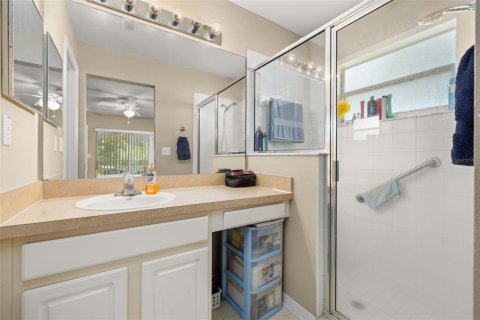 House in Clermont, Florida 2 bedrooms, 127.93 sq.m. № 2222658 - photo 23