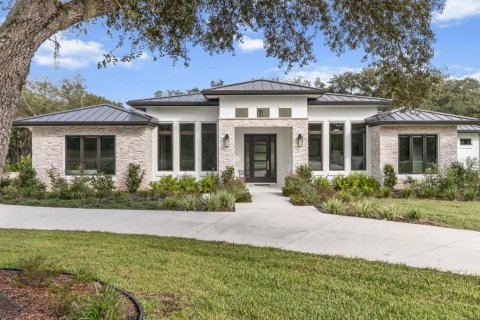 House in Lecanto, Florida 3 bedrooms, 277.68 sq.m. № 1876257 - photo 1