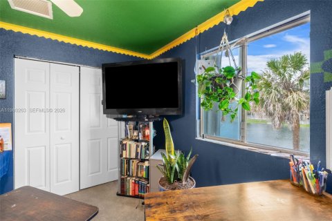 House in Miramar, Florida 6 bedrooms, 317.35 sq.m. № 2043857 - photo 29