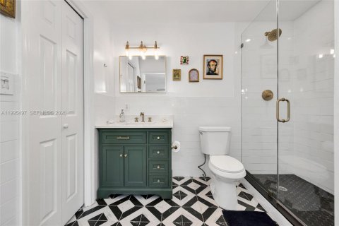 Villa ou maison à vendre à Miami, Floride: 4 chambres, 153.38 m2 № 2063754 - photo 26