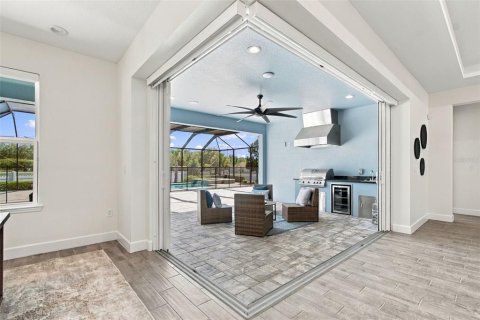 Villa ou maison à vendre à Wesley Chapel, Floride: 5 chambres, 321.53 m2 № 2418862 - photo 25