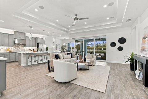 Villa ou maison à vendre à Wesley Chapel, Floride: 5 chambres, 321.53 m2 № 2418862 - photo 8