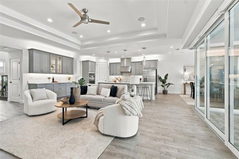 Villa ou maison à vendre à Wesley Chapel, Floride: 5 chambres, 321.53 m2 № 2418862 - photo 13