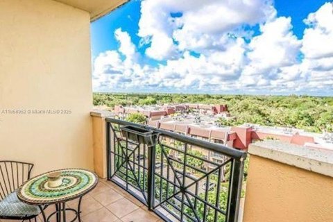 Condominio en alquiler en Miami, Florida, 2 dormitorios, 106.37 m2 № 1961123 - foto 5