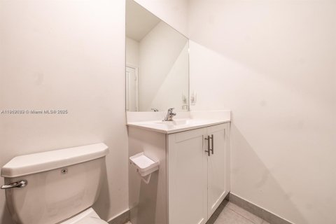 Купить таунхаус в Хомстед, Флорида 3 спальни, 169.73м2, № 1968010 - фото 11