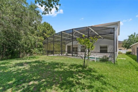 House in Orlando, Florida 4 bedrooms, 226.31 sq.m. № 2122791 - photo 23