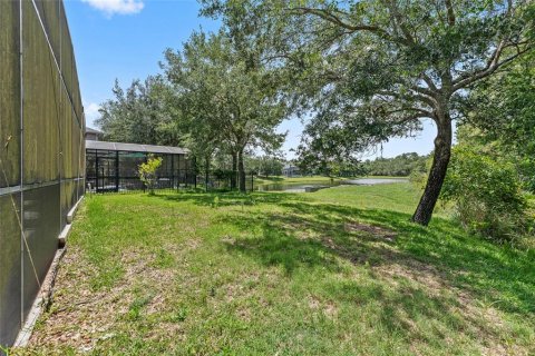 House in Orlando, Florida 4 bedrooms, 226.31 sq.m. № 2122791 - photo 24