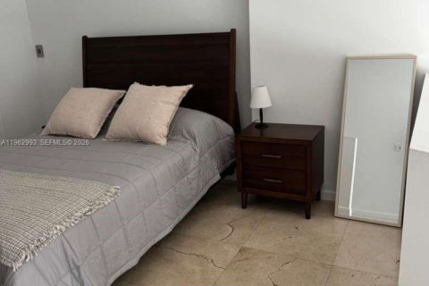 Copropriété à louer à Miami, Floride: 1 chambre, 73.86 m2 № 2023957 - photo 7