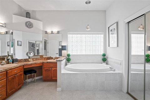 Casa en venta en Spring Hill, Florida, 3 dormitorios, 258.27 m2 № 1770909 - foto 30