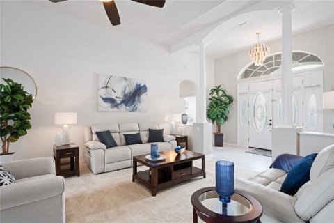 Casa en venta en Spring Hill, Florida, 3 dormitorios, 258.27 m2 № 1770909 - foto 9
