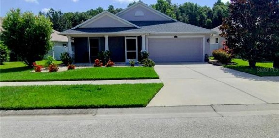 House in Wesley Chapel, Florida 3 bedrooms, 156.63 sq.m. № 1847520