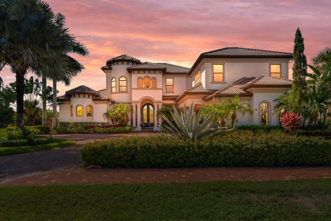 Villa ou maison à vendre à Port St. Lucie, Floride: 6 chambres, 577.2 m2 № 2176677 - photo 21