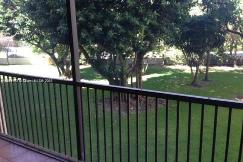 Condominio en venta en Lauderhill, Florida, 3 dormitorios, 164.44 m2 № 1762480 - foto 13