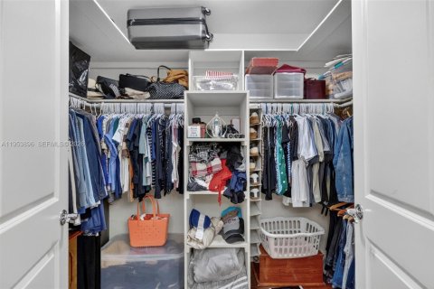 Купить кондоминиум в Уэстон, Флорида 2 спальни, 150.97м2, № 2186043 - фото 18