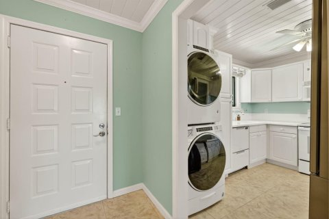 Condo in St. Lucie, Florida, 2 bedrooms № 2082459 - photo 15